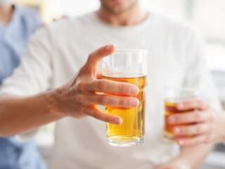 United Kingdom Drinking Age: Laws and Regulations